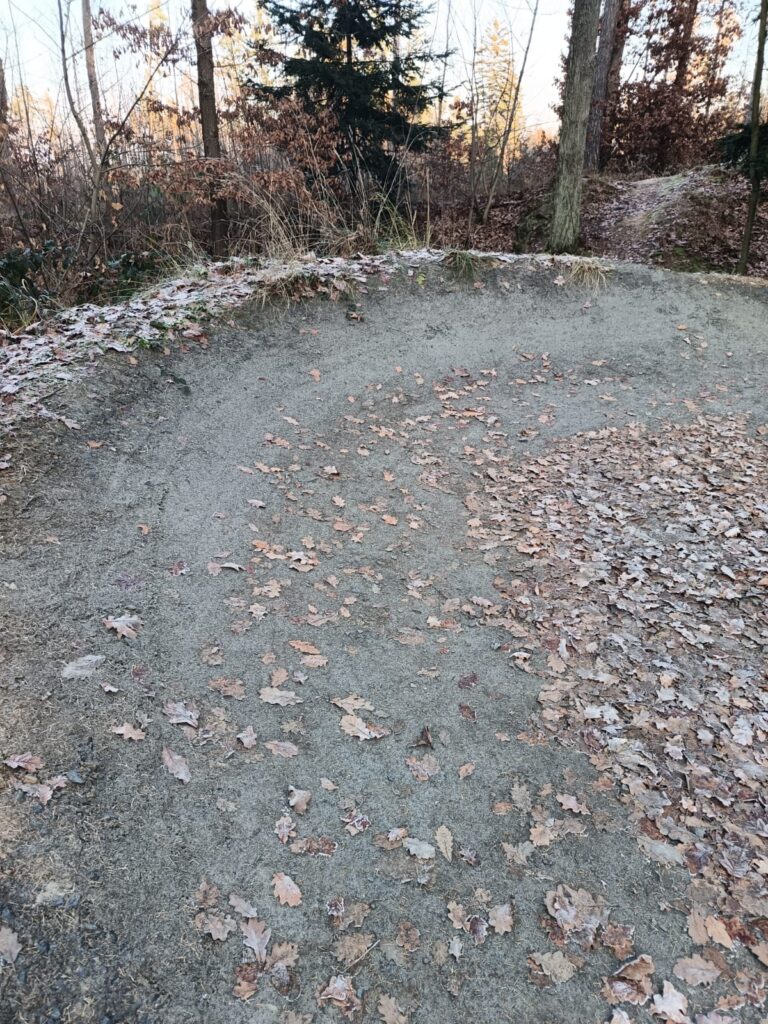 Singltrek Podhůra – parádní jízda pro každého bikera