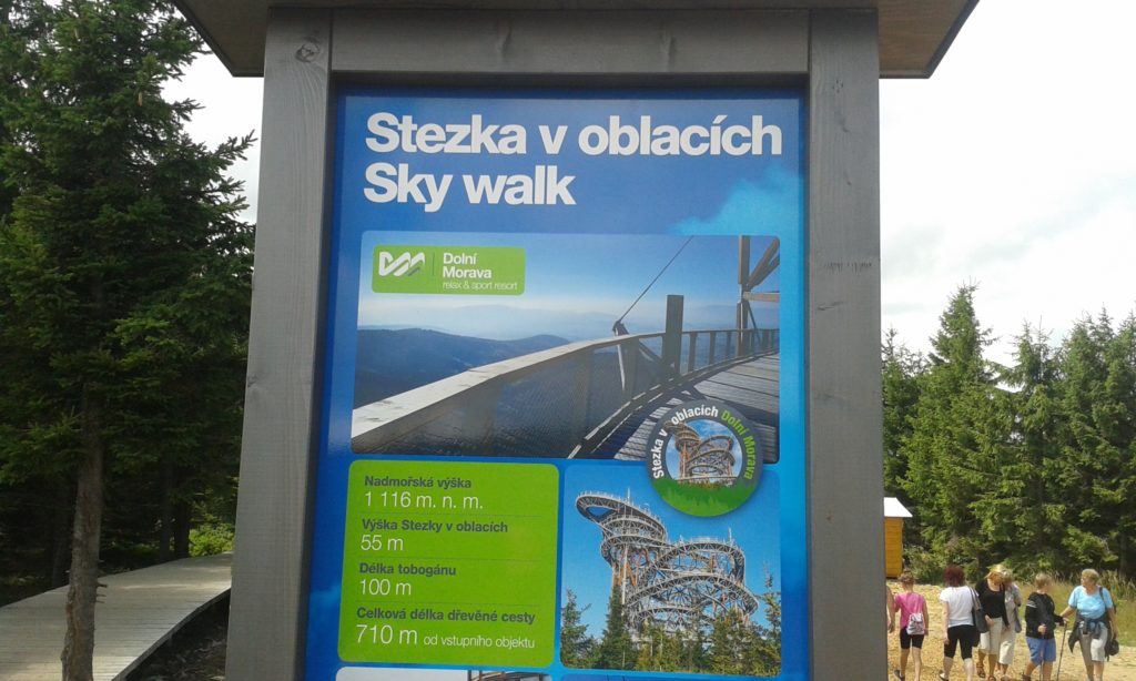 Stezka v oblacích na Dolní Moravě