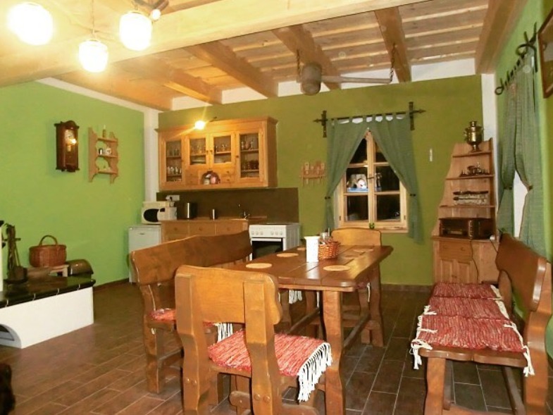 Chalupa pod Králickým Sněžníkem – ubytování Nová Seninka s wellness a hot tubem