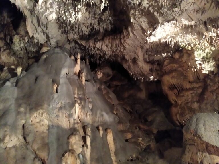 Sloupsko-šošůvské jeskyně – největší zpřístupněné jeskyně v České republice