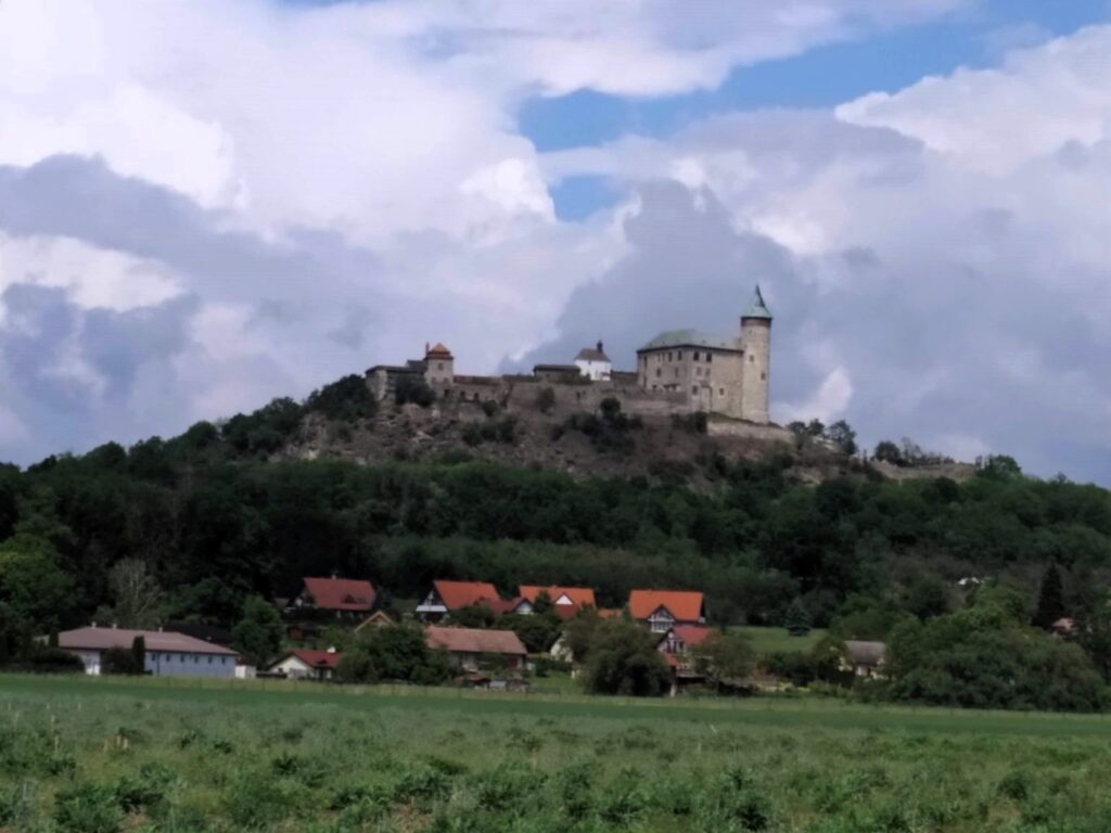 Hrad Kunětická hora – skvělý tip na rodinný výlet