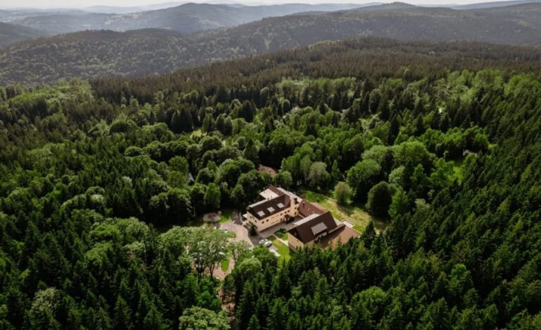 Snímek obrazovky_21-7-2025_121253_www.slevomat.cz