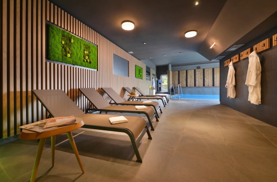 Zámecký pobyt na Loučni: romantika, wellness i unikátní labyrintárium