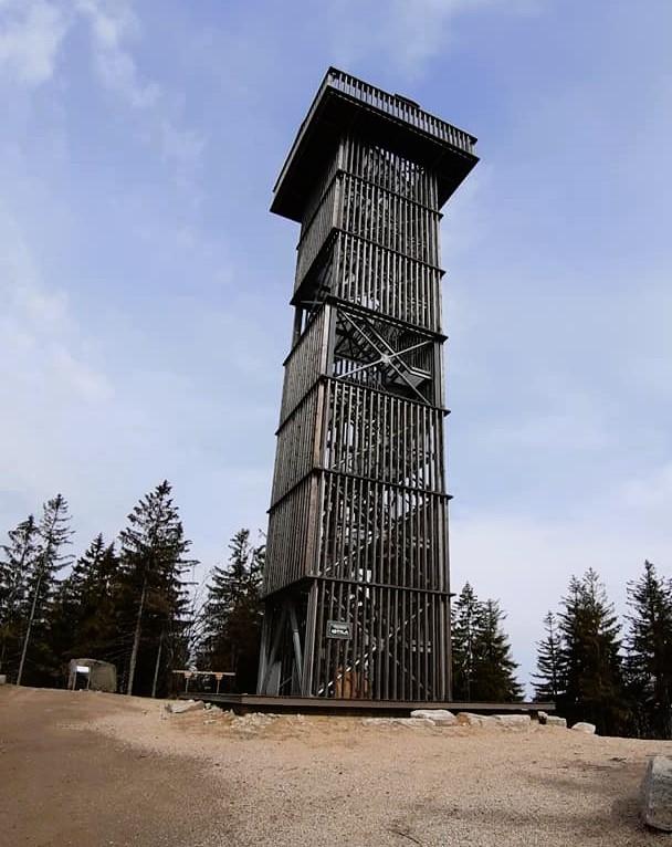 Rozhledna Císařský kámen – krásný výhled v Libereckém kraji