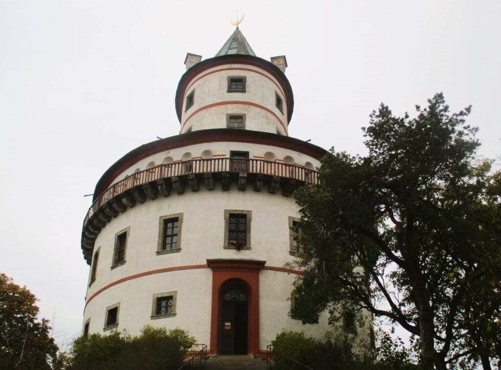 Zámek Humprecht – barokní perla Českého ráje