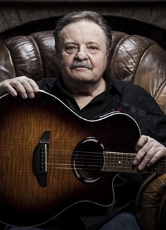 320-1999af0e71484ab9bb6074e9f5be8a51-1