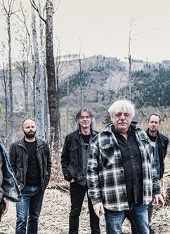 320-86399a265d6f4ea598f3848458f00dd3