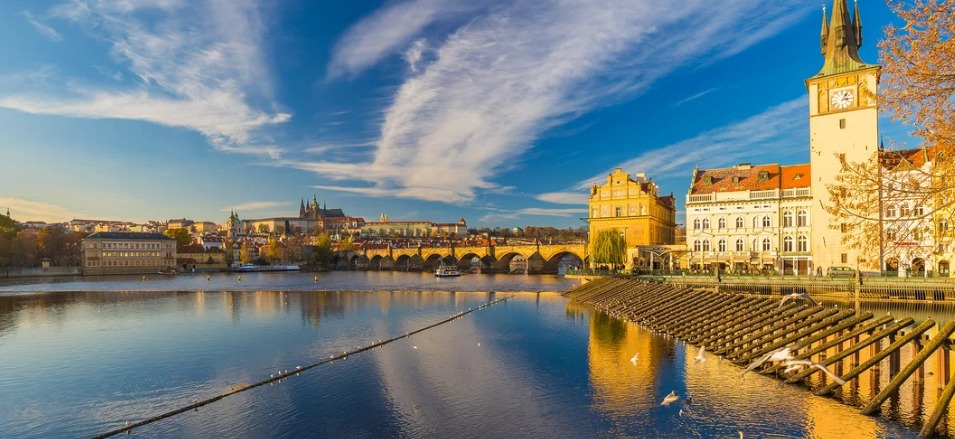 Pohodová dovolená u Stromovky a Výstaviště: rodinný hotel s bohatými snídaněmi za super cenu!