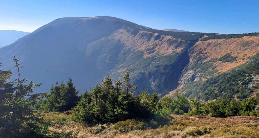 Cesta na Sněžku z Pomezních bud přes Jelenku