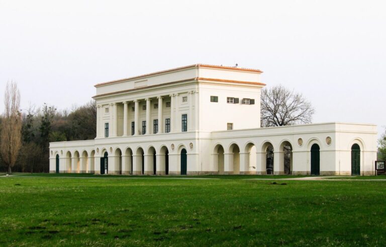 Zámeček Pohansko – perla empírové architektury uprostřed Lednicko-valtického areálu