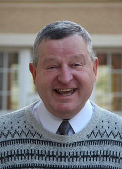 320-1f4bc7efb0f84cf48a3a628d6cc93e32