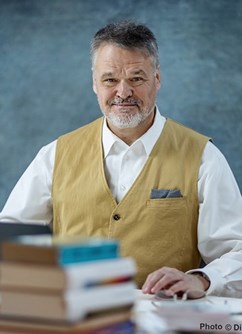 320-20a0bf0e350a4d5d9b5375b9247ea2cd