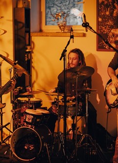 320-5167525379804ccf8260ef966be894a6