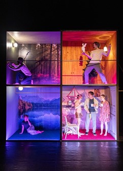 320-7e75c0b977d64b68a0118b1d6471c6e4