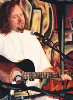 320-7ed1a366a6fe40a4a2723ed2d151820b