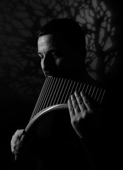 320-baaad501982a456bb2ace2a2477e2eed