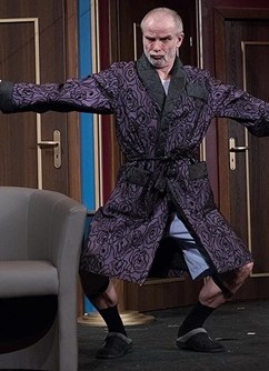 320-e598f844cc004937b35e16a94c7cb6bf