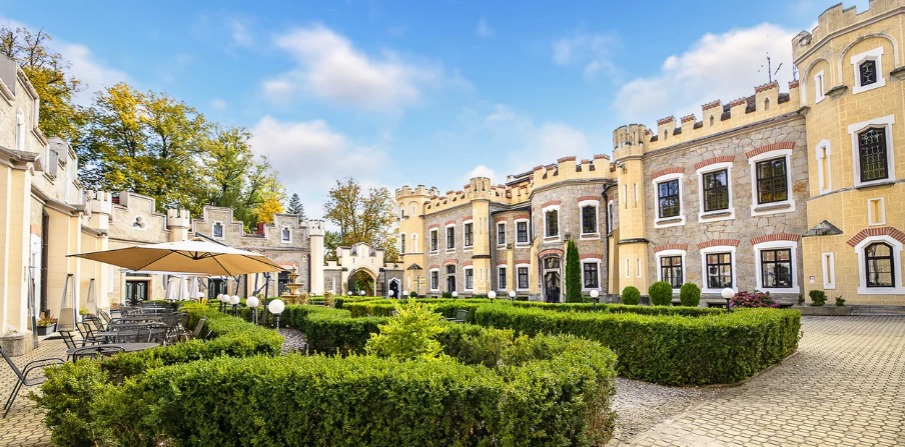 Romantika v Hluboké nad Vltavou: Zámecký hotel, wellness a gurmánské zážitky