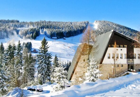 Dovolená v Harrachově: neomezené wellness, polopenze a spousta výletů