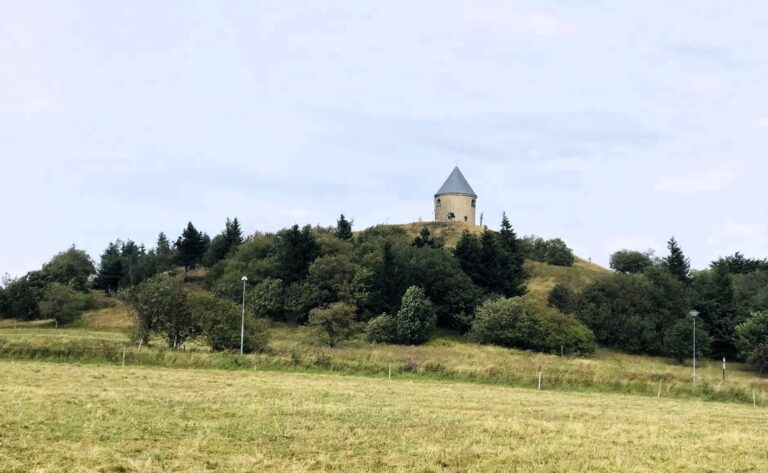 Mědník – hora plná pokladů Krušných hor