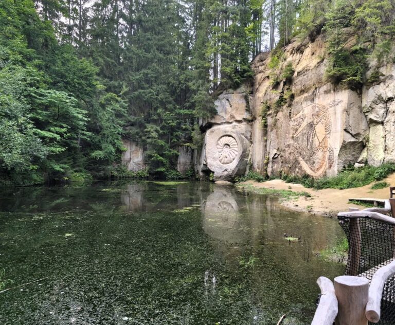 Kubíčkův lom – místo, kde kámen vypráví příběh starý miliony let