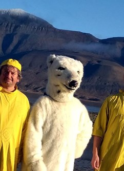 320-eb463c53c4bd4067ade55ca954d2da97