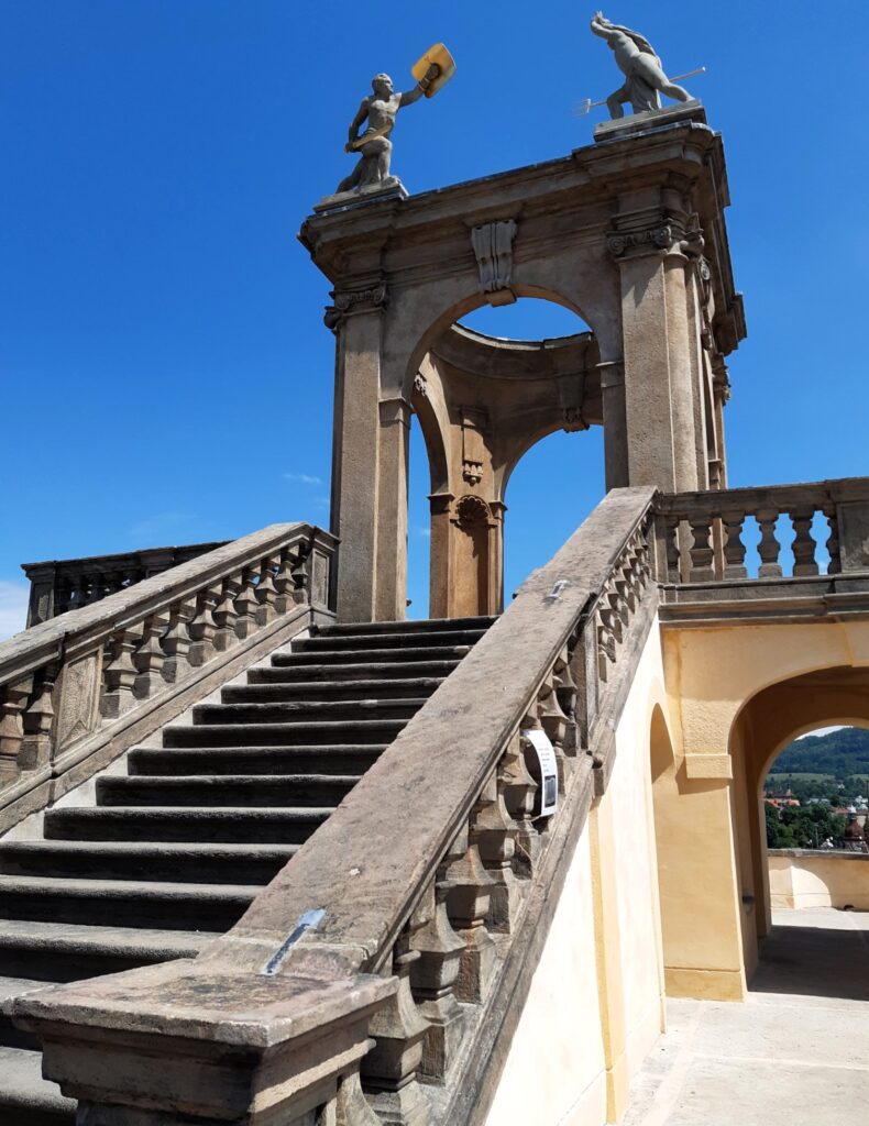 Růžová zahrada v Děčíně: barokní klenot, který znovu ožívá