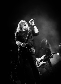 320-6d14ebdca2244ba1aa3e1faa443ad62f