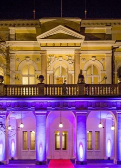 320-dae0da7a9ba84e16afa4a97d2756c09f