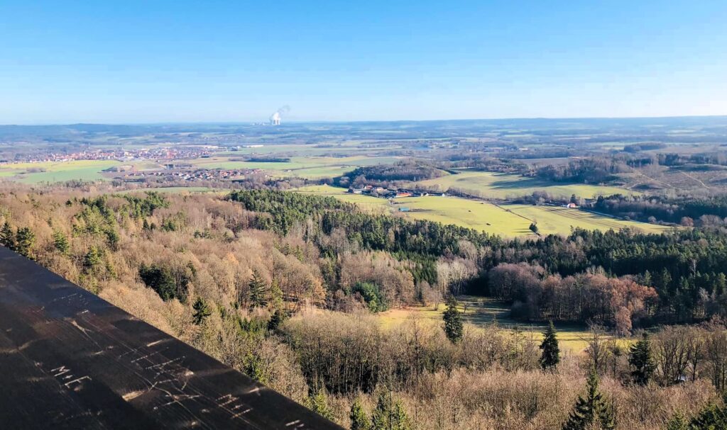 Rozhledna Haniperk – nádherný výhled na Šumavu a Novohradské hory