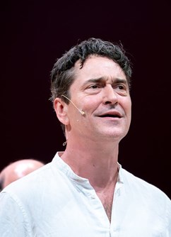 320-afe8d1fefae54432b0ae48ede024ed7c