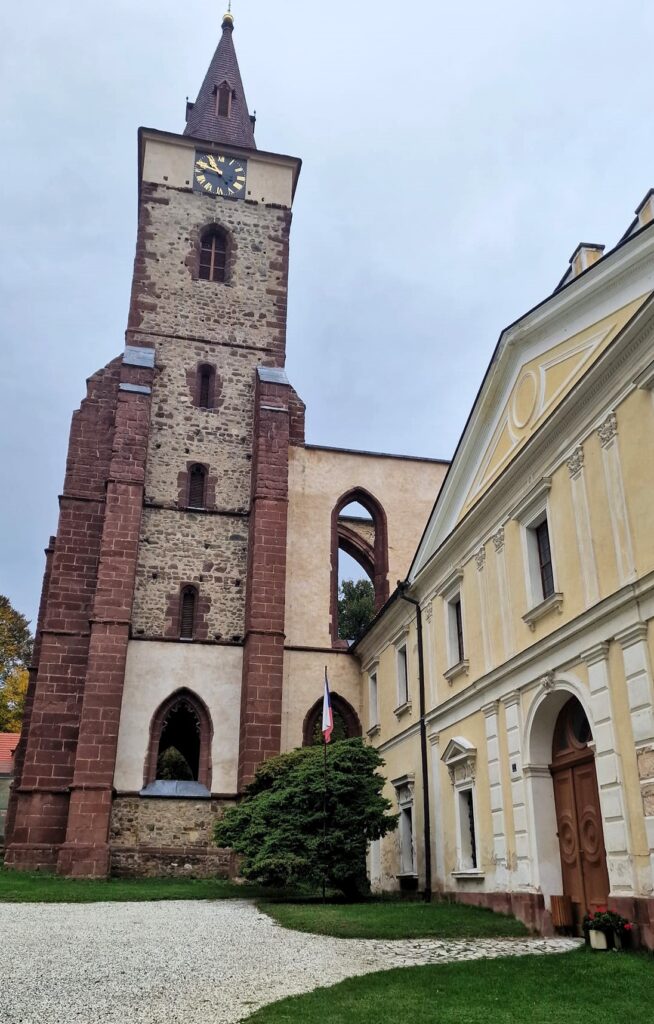 Sázavský klášter – místo slovanské liturgie a legendy o svatém Prokopovi
