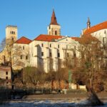 5 tipů na výlety v okolí Sázavy: objevte romantické údolí řeky, historické památky i místa pro rodinnou pohodu