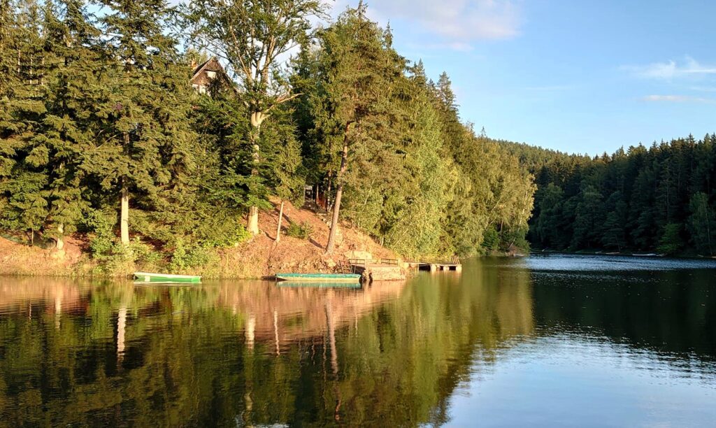 Vodní nádrž Pastviny – relax u vody i zábava