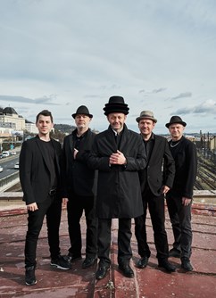 320-b8e954f74ddf48ce80fbc959a5dbe1be