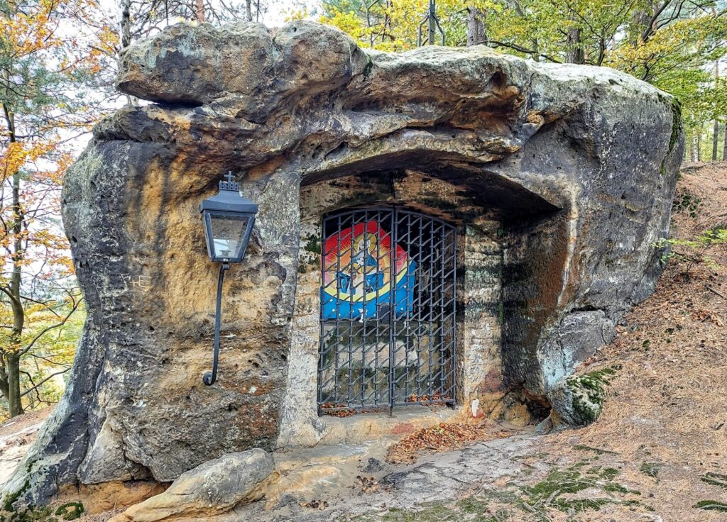 Křížová cesta Kamenický Šenov