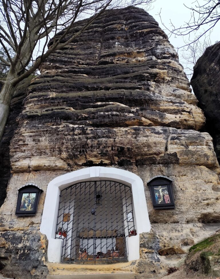 Křížová cesta Kamenický Šenov