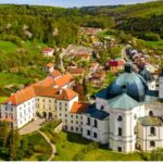 Pobyt na Zámku Křtiny v Moravském krasu: romantika, historie i skvělé jídlo v srdci přírody