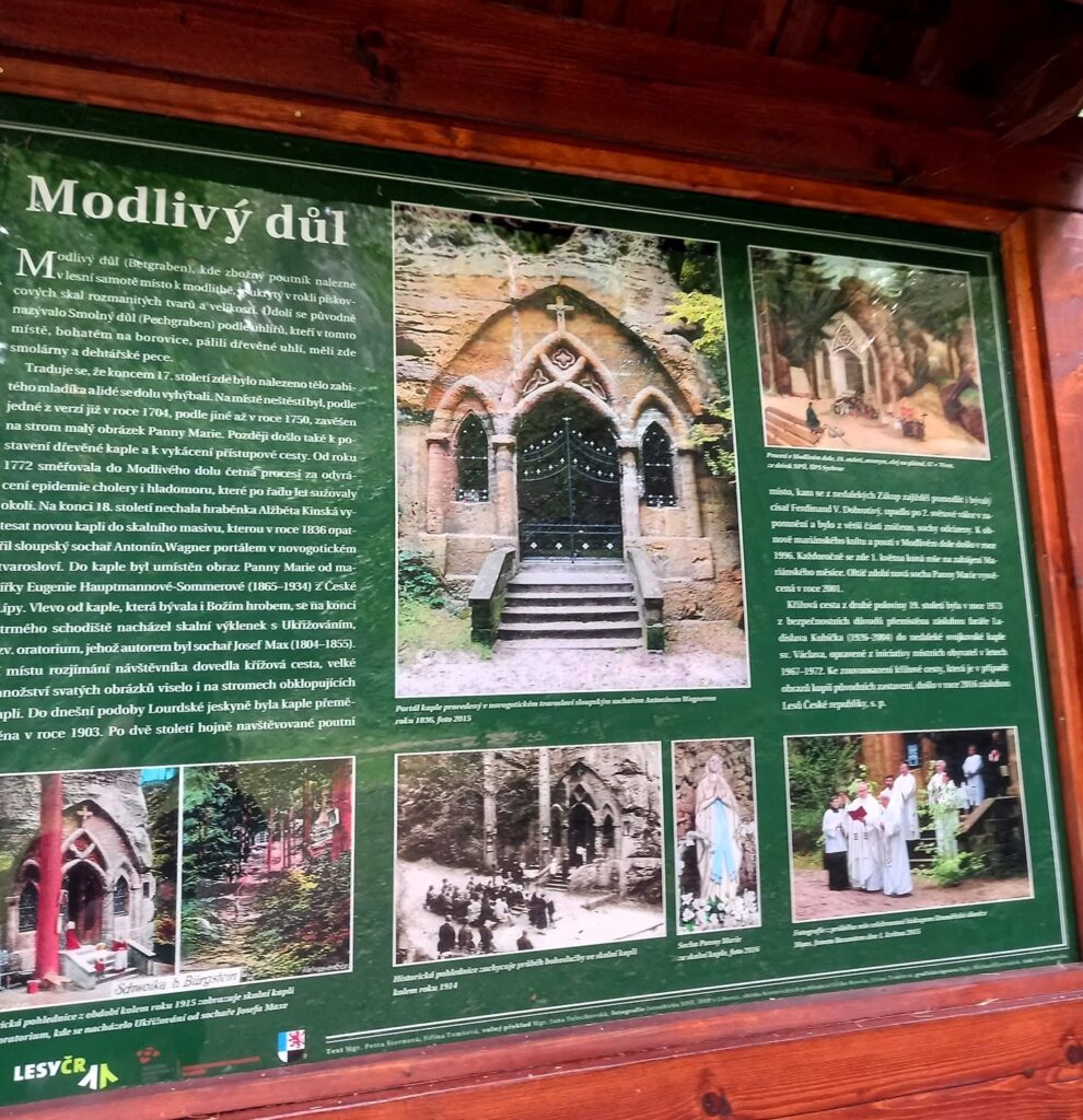 Modlivý důl u Svojkova – tajemné poutní místo ukryté mezi pískovcovými skalami